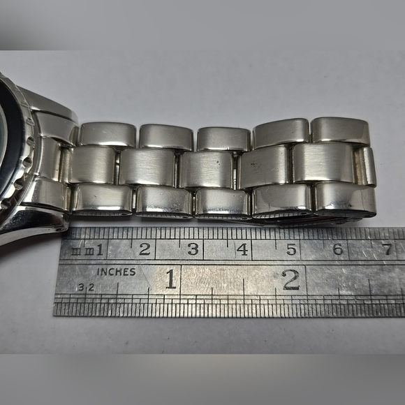 Mens Breda Watch 41mm Silver Tone Blue Mother Of Pearl Dial New Battery - Picture 8 of 10